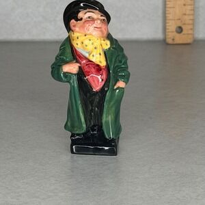 Royal Doulton Tony‎ Weller Miniature Figurine Dickens Series England Green Coat